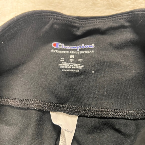 Champion Women's Athletic Black Logo Bike Compression Shorts Size Medium NWT - Picture 7 of 14